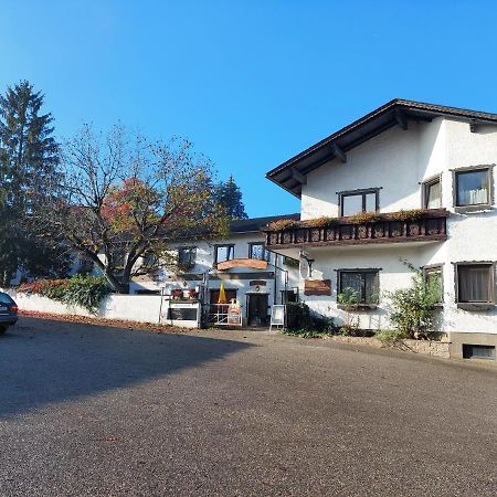 Pension Welserhof Wilfersdorf  エクステリア 写真