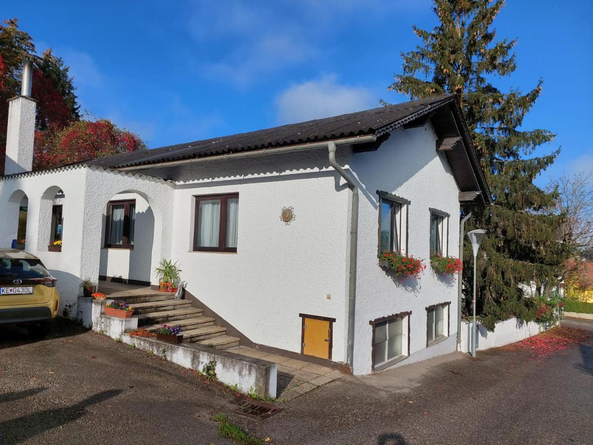 Pension Welserhof Wilfersdorf  エクステリア 写真