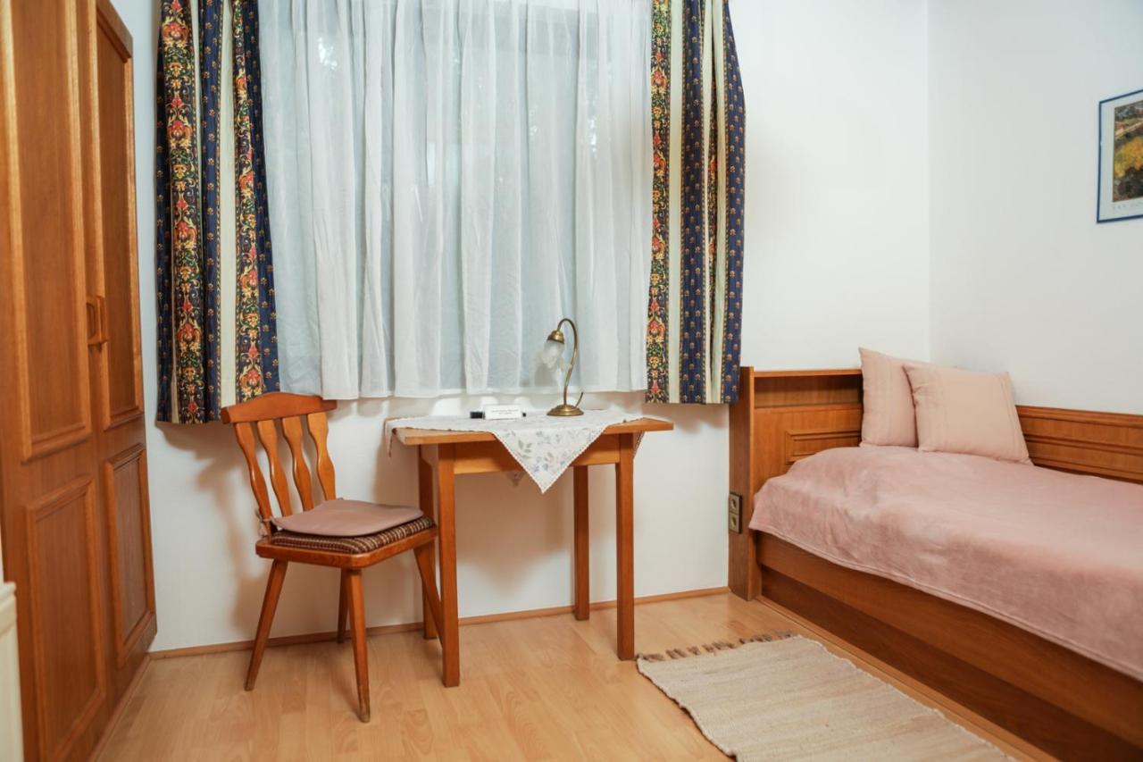 Pension Welserhof Wilfersdorf  エクステリア 写真