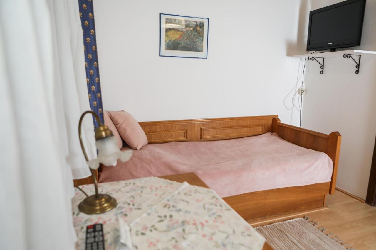 Pension Welserhof Wilfersdorf  エクステリア 写真