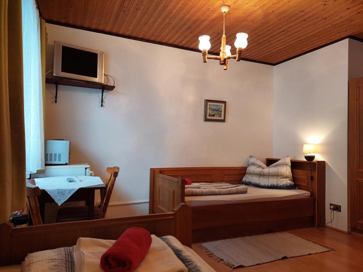 Pension Welserhof Wilfersdorf  エクステリア 写真